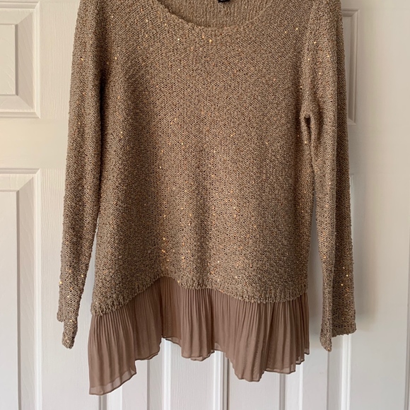 Alfani tan/gold sweater - Picture 2 of 2